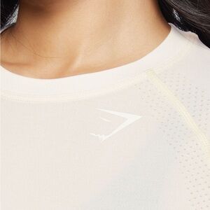 Gymshark Women's Pale Pink Cropped Athletic Top